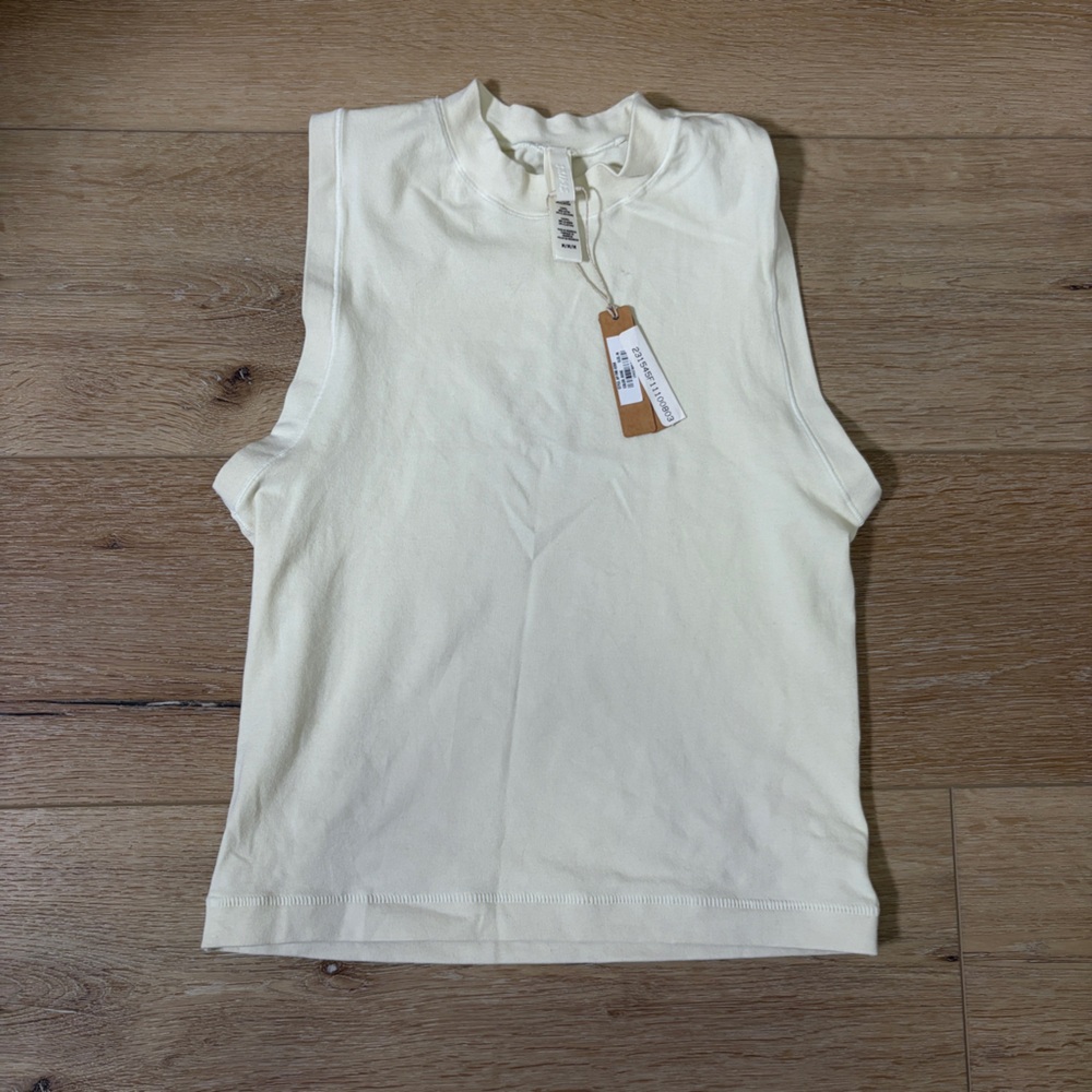 SKIMS muscle tank in Bone